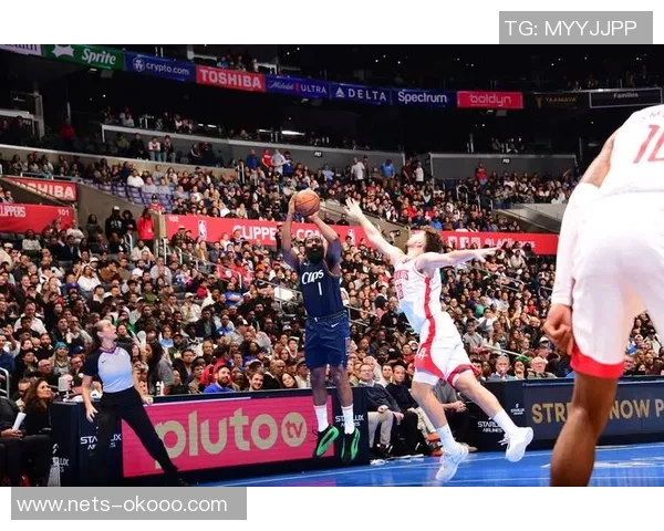 快船与火箭对决精彩瞬间哈登华丽集锦回顾与分析